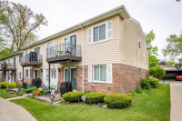 5291 HIGHLAND Road Unit#204, Waterford Township, MI 48327 - listing photo 1