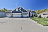 4912 SW Marguerite St, Blue Springs, MO 64015 - listing photo 2