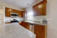 2107 Crossgate Ct, Champaign, IL 61822 - listing photo 3